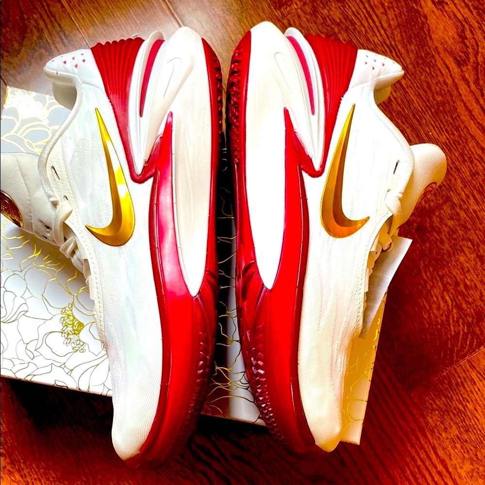 Nike - Air Zoom GT Cut 2 BRAND NEW ; w/ label on the laces! - Picture 11 of 15